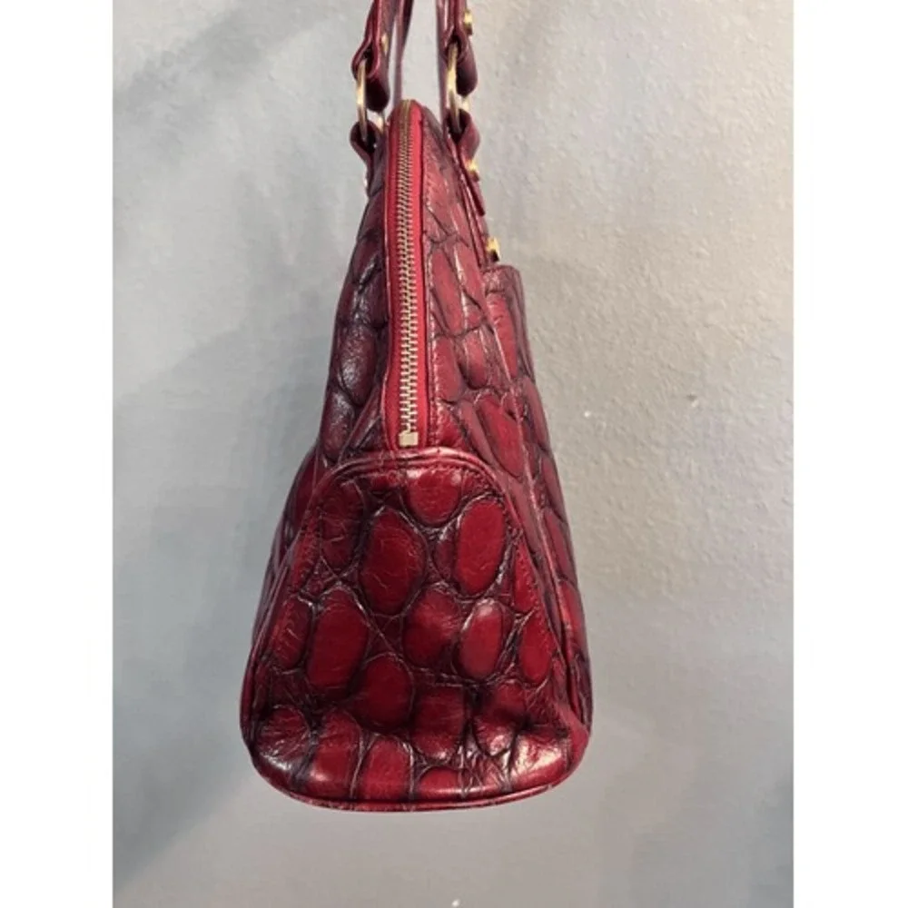Elaine Turner Red Crocodile Embossed Leather Satchel Handbag Gold Hardware‎